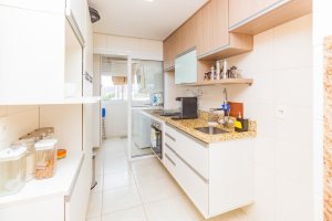 Apartamento com 98m², 2 dormitórios no bairro Petrópolis em Porto Alegre para Alugar