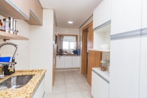 Apartamento com 98m², 2 dormitórios no bairro Petrópolis em Porto Alegre para Alugar