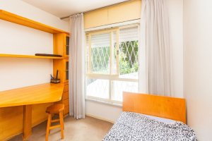 Apartamento com 64m², 2 dormitórios no bairro Petrópolis em Porto Alegre para Alugar