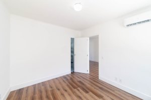 Apartamento com 52m², 1 dormitório no bairro Rio Branco em Porto Alegre para Alugar