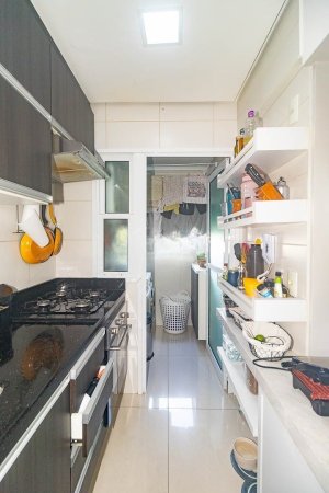Apartamento com 70m², 2 dormitórios no bairro Rio Branco em Porto Alegre para Alugar