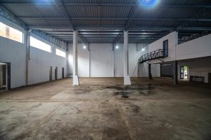 Depósito com 600m² no bairro Anchieta em Porto Alegre para Alugar