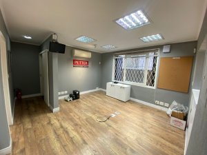 Casa comercial com 250m² no bairro Petrópolis em Porto Alegre para Alugar