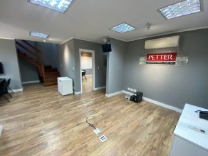 Casa comercial com 250m² no bairro Petrópolis em Porto Alegre para Alugar