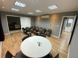 Casa comercial com 250m² no bairro Petrópolis em Porto Alegre para Alugar