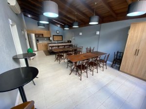 Casa comercial com 250m² no bairro Petrópolis em Porto Alegre para Alugar