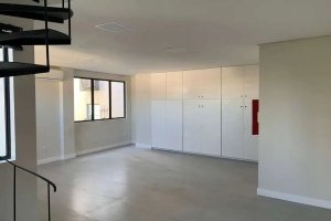 Sala Comercial com 300m² no bairro Rio Branco em Porto Alegre para Alugar
