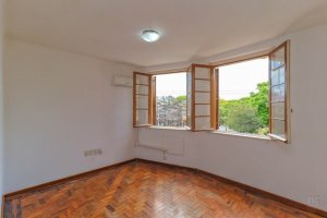 Apartamento com 75m², 2 dormitórios no bairro Rio Branco em Porto Alegre para Alugar