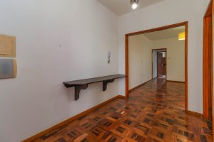 Apartamento com 75m², 2 dormitórios no bairro Rio Branco em Porto Alegre para Alugar