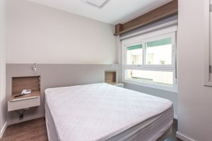 Apartamento com 33m², 1 dormitório no bairro Moinhos de Vento em Porto Alegre para Alugar