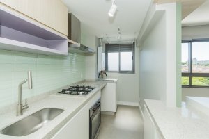 Apartamento com 83m², 3 dormitórios no bairro Jardim Europa em Porto Alegre para Alugar