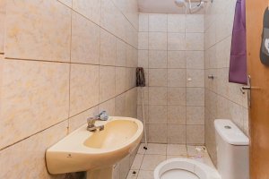 Depósito com 230m² no bairro Jardim Floresta em Porto Alegre para Alugar