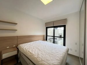 Apartamento com 43m², 1 dormitório no bairro Moinhos de Vento em Porto Alegre para Alugar