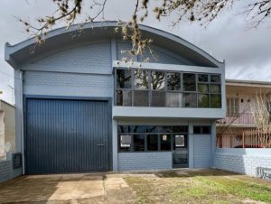 Depósito com 260m² no bairro Anchieta em Porto Alegre para Alugar