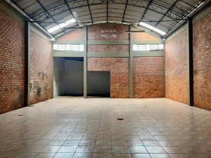 Depósito com 260m² no bairro Anchieta em Porto Alegre para Alugar