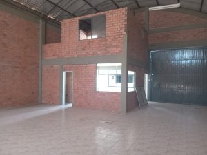 Depósito com 260m² no bairro Anchieta em Porto Alegre para Alugar