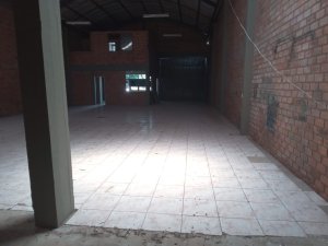 Depósito com 260m² no bairro Anchieta em Porto Alegre para Alugar