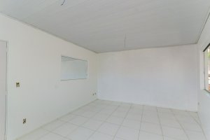 Depósito com 1.100m² no bairro Vila Jardim em Porto Alegre para Alugar