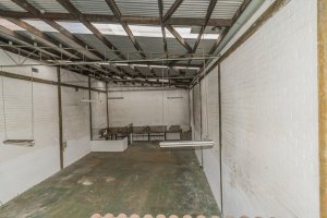 Depósito com 235m² no bairro Navegantes em Porto Alegre para Alugar