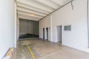 Depósito com 250m² no bairro Navegantes em Porto Alegre para Alugar