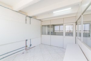 Depósito com 250m² no bairro Navegantes em Porto Alegre para Alugar