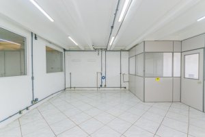 Depósito com 250m² no bairro Navegantes em Porto Alegre para Alugar