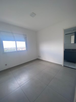 Apartamento com 85m², 2 dormitórios no bairro Humaitá em Porto Alegre para Alugar