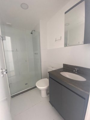 Apartamento com 85m², 3 dormitórios no bairro Farrapos em Porto Alegre para Alugar