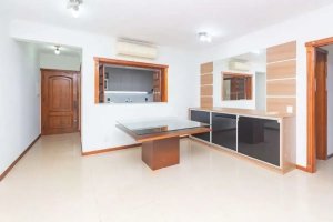 Apartamento com 120m², 3 dormitórios no bairro Petrópolis em Porto Alegre para Alugar