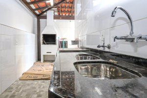 Apartamento com 169m², 3 dormitórios no bairro Auxiliadora em Porto Alegre para Alugar
