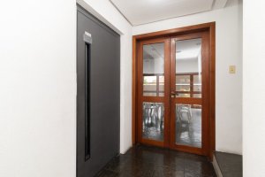 Apartamento com 73m², 2 dormitórios no bairro Petrópolis em Porto Alegre para Alugar