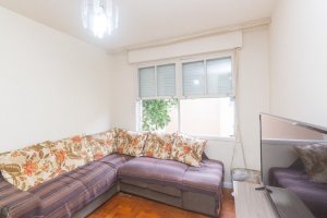 Apartamento com 80m², 3 dormitórios no bairro Petrópolis em Porto Alegre para Alugar