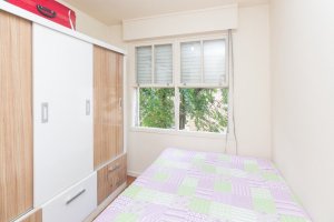Apartamento com 80m², 3 dormitórios no bairro Petrópolis em Porto Alegre para Alugar