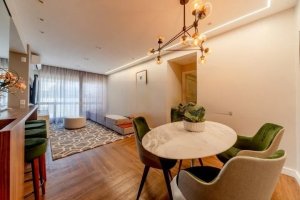 Apartamento com 100m², 3 dormitórios no bairro Cristal em Porto Alegre para Alugar