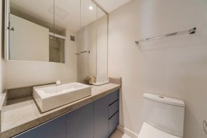 Apartamento com 100m², 3 dormitórios no bairro Cristal em Porto Alegre para Alugar