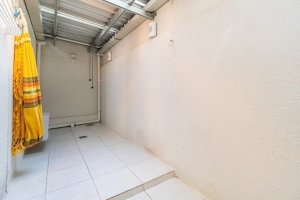 Apartamento com 70m², 1 dormitório no bairro Moinhos de Vento em Porto Alegre para Alugar