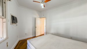 Apartamento com 100m², 3 dormitórios no bairro Floresta em Porto Alegre para Alugar