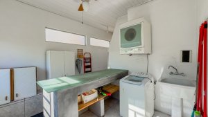 Apartamento com 100m², 3 dormitórios no bairro Floresta em Porto Alegre para Alugar