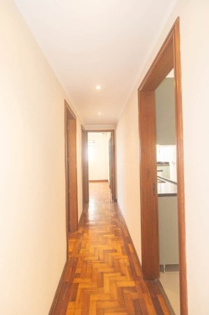 Apartamento com 129m², 3 dormitórios no bairro Moinhos de Vento em Porto Alegre para Alugar
