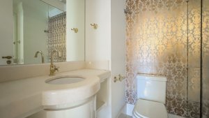 Apartamento com 161m², 3 dormitórios no bairro Moinhos de Vento em Porto Alegre para Alugar