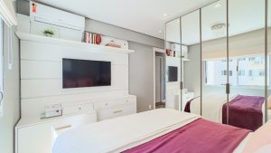 Apartamento com 70m², 2 dormitórios no bairro Vila Ipiranga em Porto Alegre para Alugar