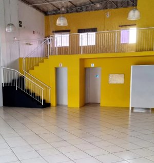 Depósito com 200m² no bairro Sarandi em Porto Alegre para Alugar