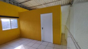 Depósito com 200m² no bairro Sarandi em Porto Alegre para Alugar