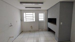 Depósito com 200m² no bairro Sarandi em Porto Alegre para Alugar