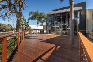 Loja com 304m² no bairro Cristal em Porto Alegre para Alugar