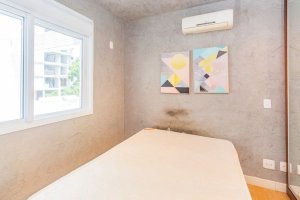 Apartamento com 47m², 1 dormitório no bairro Passo da Areia em Porto Alegre para Alugar