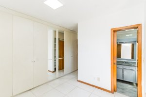 Apartamento com 130m², 3 dormitórios no bairro Petrópolis em Porto Alegre para Alugar