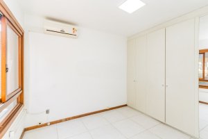 Apartamento com 130m², 3 dormitórios no bairro Petrópolis em Porto Alegre para Alugar