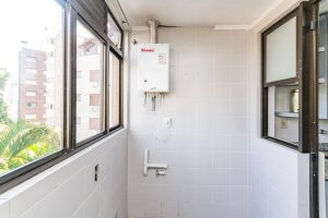 Apartamento com 130m², 3 dormitórios no bairro Petrópolis em Porto Alegre para Alugar