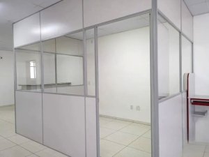 Depósito com 570m² no bairro Sarandi em Porto Alegre para Alugar